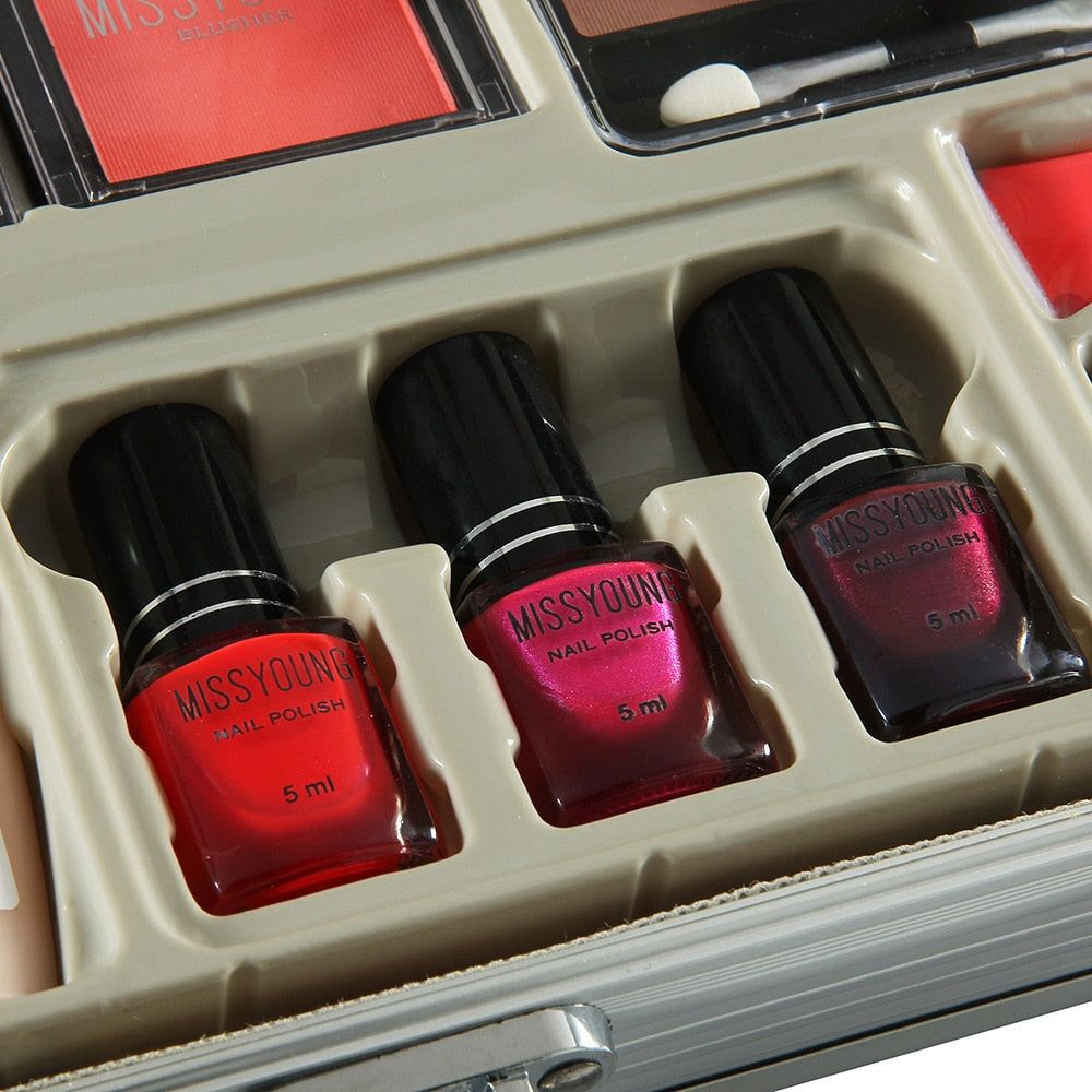 Makeup set for makeup artist 