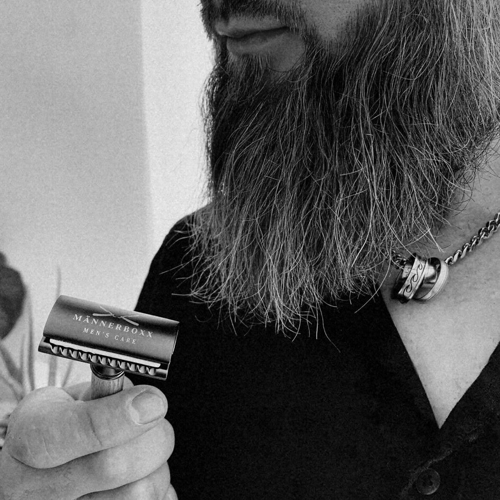 Rasierhobel ‚Wood‘ inkl. 10 Rasierklingen