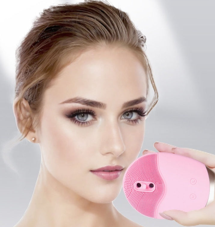 Premium silicone facial cleansing brush – 10,000 vibrations for deep pore cleansing